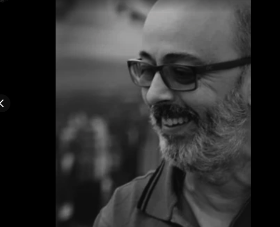 Júlio César Sampaio sorrindo